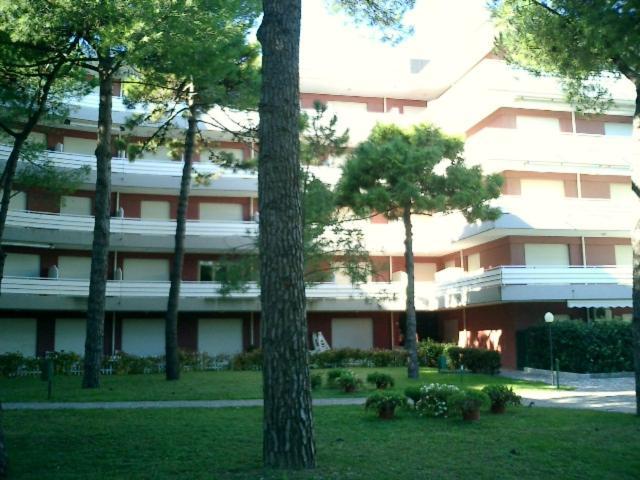 Residence La Meridiana Линяно Сабиадоро Екстериор снимка
