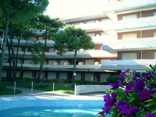 Residence La Meridiana Линяно Сабиадоро Екстериор снимка